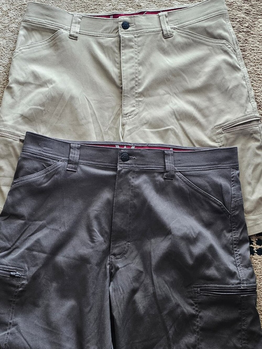 (2) Wrangler Shorts Mens 34 Gray/Beige Cargo Regular Fit Pockets Stretch